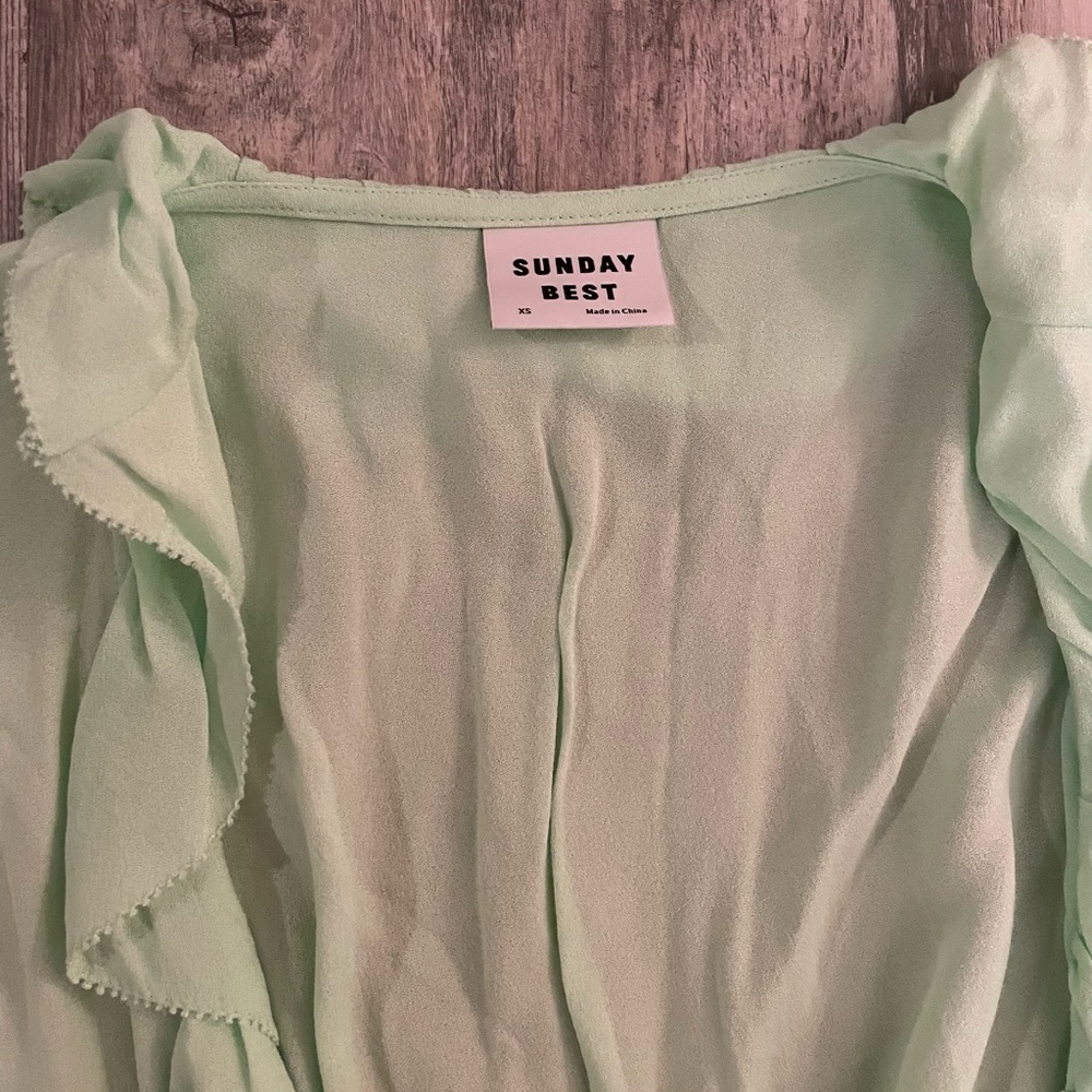 NWT Aritzia Sundays Best new ruffle wrap dress - Picture 3 of 5